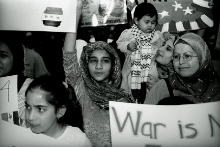  : War Protesters : Thurston Howes Photography